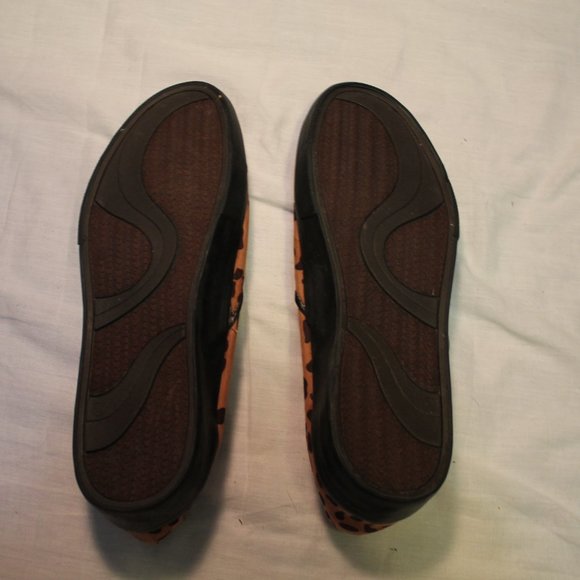 Soda leopard print shoes size 10 - Picture 3 of 3